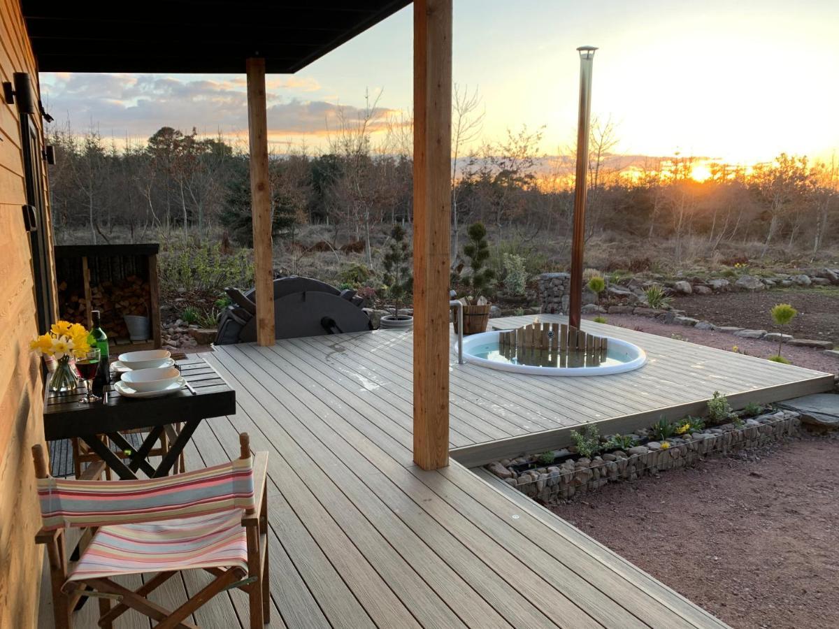 Peaceful Bothy Retreat Villa Nairn Exterior photo
